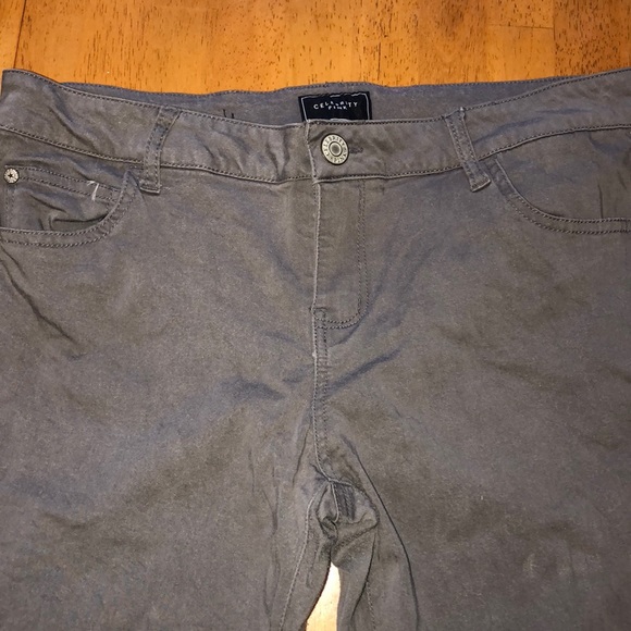 Gray Jeans by Celebrity Pink - Picture 3 of 4